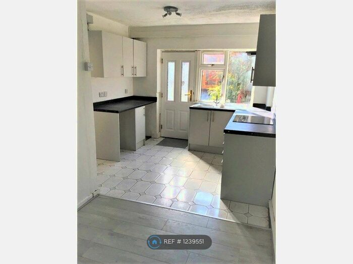 3 Bedroom Terraced House To Rent In Buckfast Close, Bootle, L30