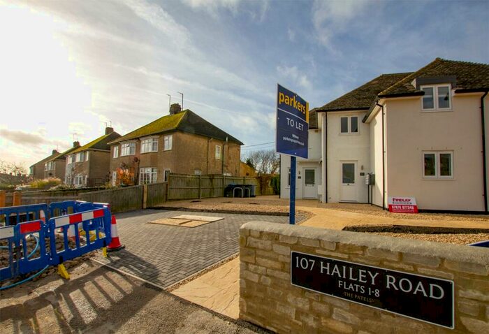 1 Bedroom Apartment To Rent In Hailey Road, Witney, OX28