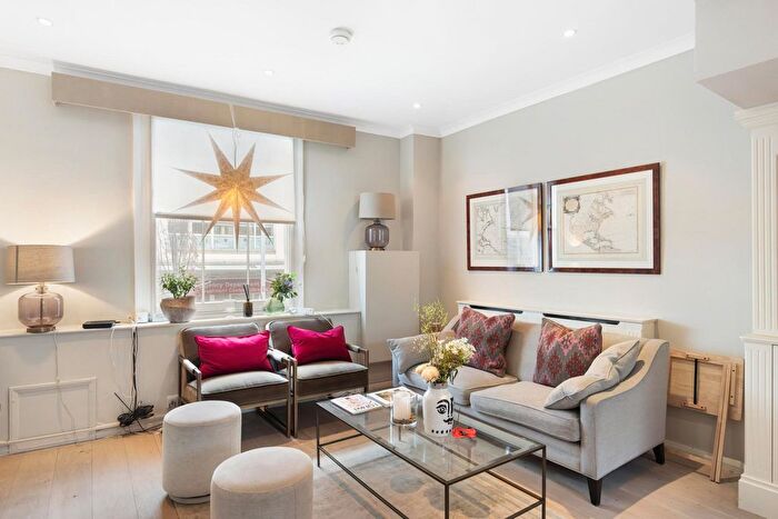 2 Bedroom Flat For Sale In Fulham Road, London, SW10