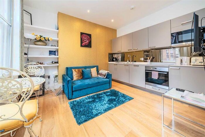 1 Bedroom Flat To Rent In Rupert Street, London, W1D