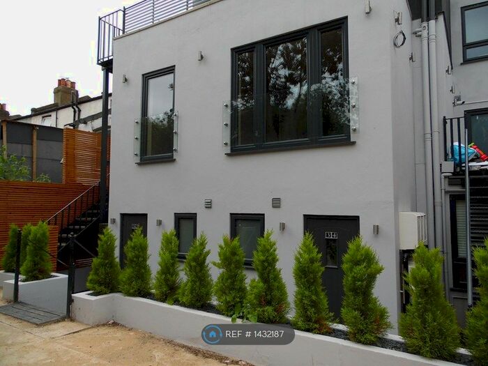 1 Bedroom Flat To Rent In High Street, Thornton Heath, CR7