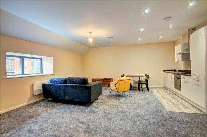 2 Bedroom Flat To Rent In Raven Road, Gateshead, NE8