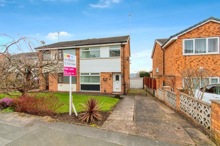 3 Bedroom Semi-Detached House To Rent In Harwill Approach, Morley, Leeds, LS27