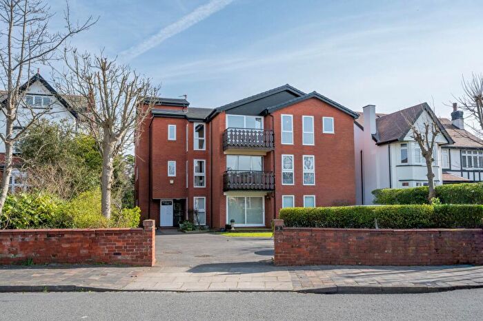 4 Bedroom Penthouse For Sale In Westbourne Road, Southport, PR8