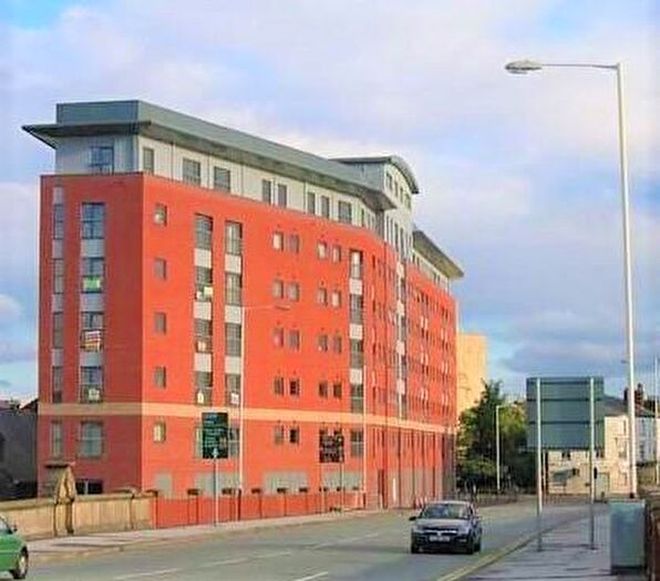 2 Bedroom Apartment To Rent In Marsden House, Bolton, BL1