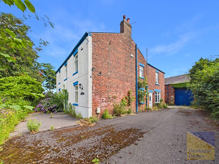 7 Bedroom Detached House For Sale In Tabley Lane, Higher Bartle, PR4