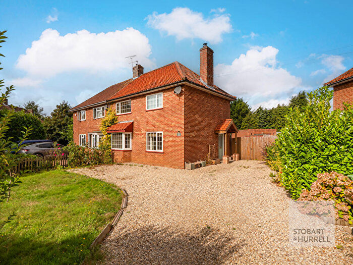 3 Bedroom Semi Detached House For Sale In Preston Close, Wroxham, Norfolk, NR12