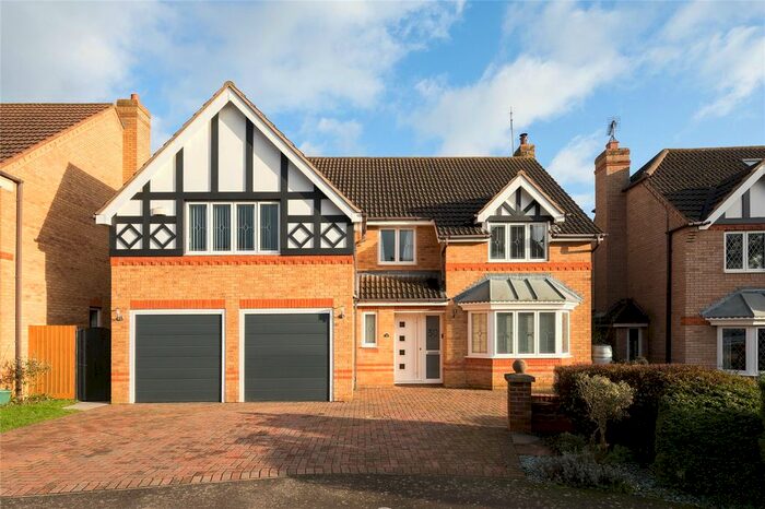5 Bedroom Detached House To Rent In Sorrel Close, Wootton, NN4