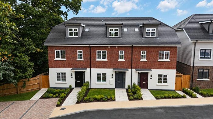 4 Bedroom Terraced House For Sale In Chapel Gardens, Anstey Lane, Alton, Hampshire, GU34