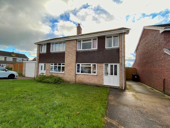 3 Bedroom Property To Rent In Parklands Road, Tean, Stoke-On-Trent, ST10