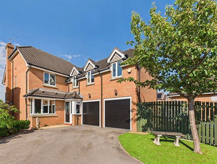 4 Bedroom Detached House For Sale In Medlar Drive, Welton, HU15