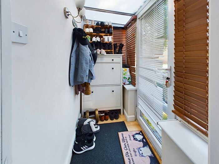 3 Bedroom Semi-Detached House For Sale In Wallace Close, King's Lynn, PE30
