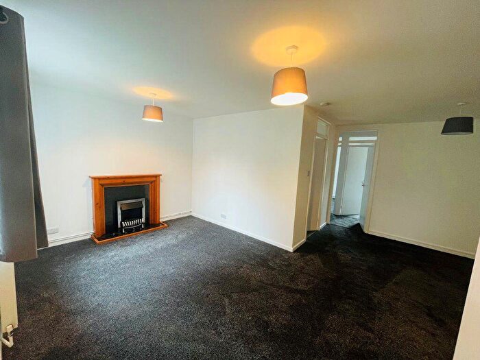 2 Bedroom Apartment To Rent In Friars Way, Macclesfield, SK10
