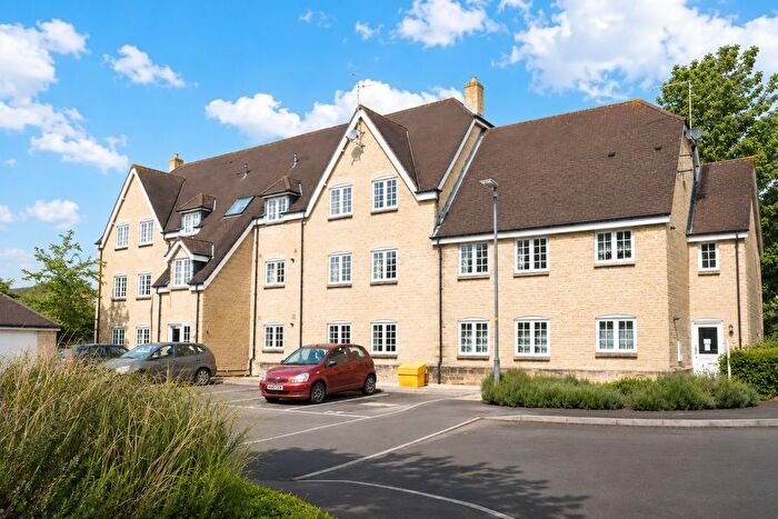3 Bedroom Flat To Rent In Courthouse Road, Tetbury, Gloucestershire, GL8