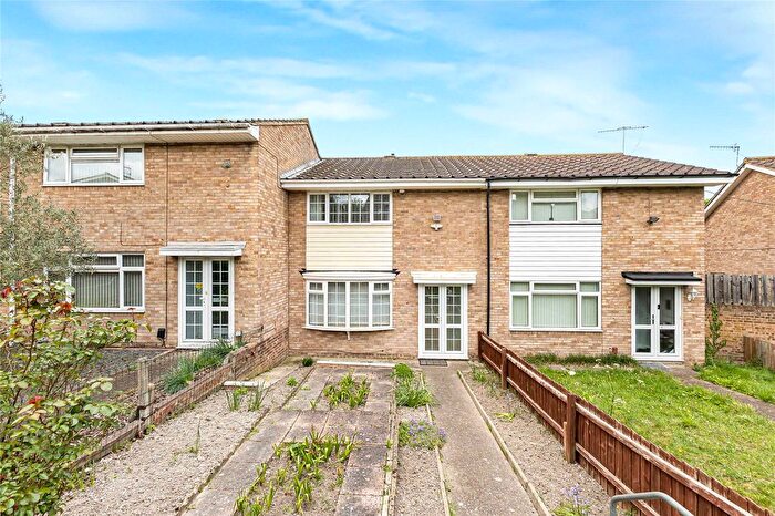 2 Bedroom Terraced House For Sale In Lorton Close, Gravesend, Kent, DA12