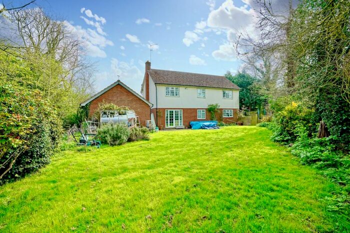 4 Bedroom Detached House For Sale In Graveley Way, Hilton, Huntingdon, Cambridgeshire, PE28