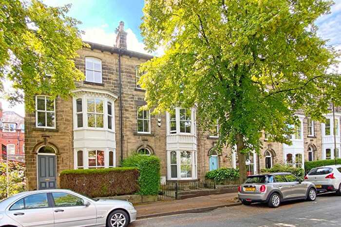 4 Bedroom Terraced House For Sale In St George's Road, Harrogate, HG2