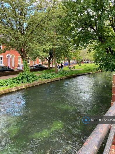 1 Bedroom Flat To Rent In Itchen Court, Winchester, SO23