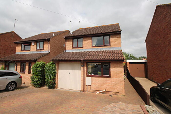 3 Bedroom Detached House For Sale In Marleyfield Way, Churchdown, Gloucester, GL3