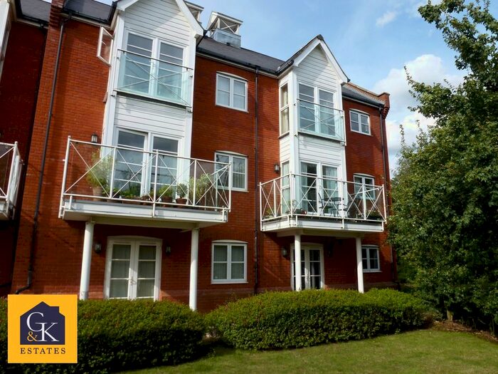 2 Bedroom Flat To Rent In New Quay Court, Melton, IP12