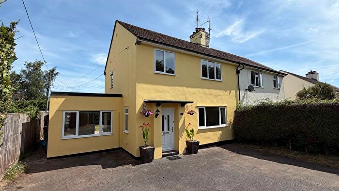 3 Bedroom Semi-Detached House For Sale In Crossways, South Chard, TA20