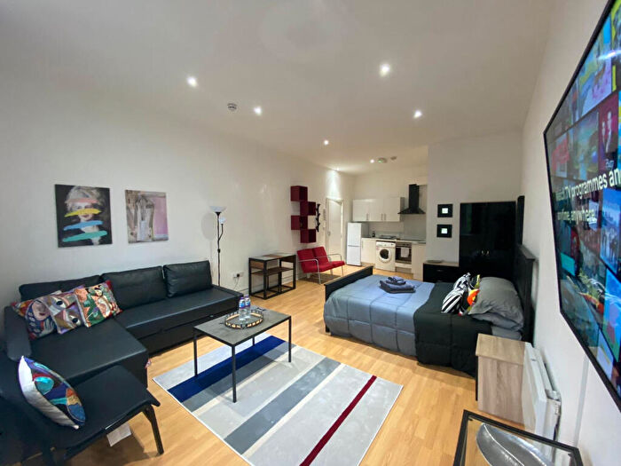 1 Bedroom House To Rent In Chapeltown Road, Leeds, LS7