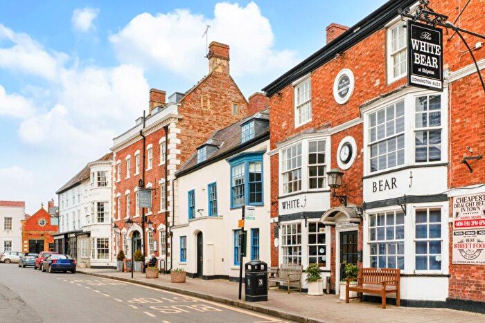 5 Bedroom Terraced House For Sale In High Street, Shipston-on-Stour, Warwickshire, CV36