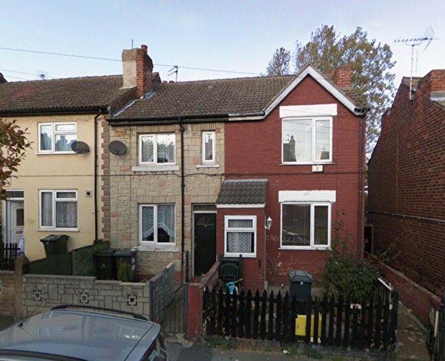 2 Bedroom Terraced House For Sale In Staveley Street, Edlington, Doncaster, DN12