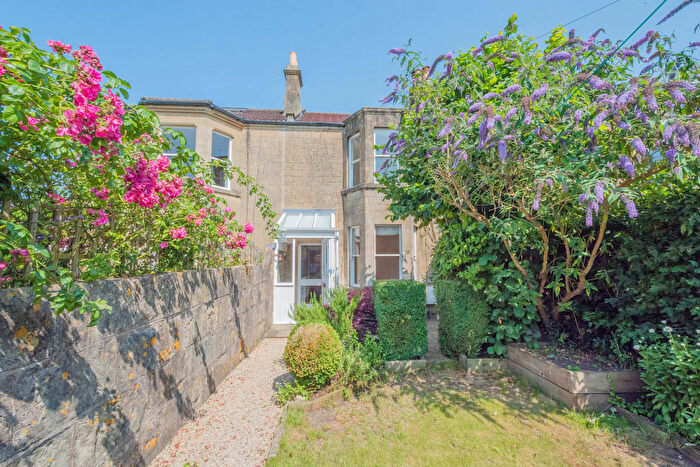 2 Bedroom Cottage To Rent In Victoria Place, Combe Down, Bath, BA2