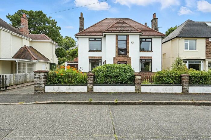 4 Bedroom Detached House For Sale In Mount Eden Park, Belfast, BT9