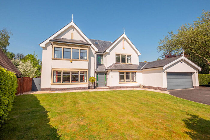 5 Bedroom Detached House For Sale In Lilac Avenue, Lytham St. Annes, FY8
