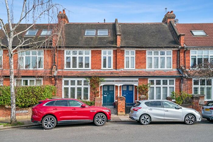 4 Bedroom Terraced House For Sale In Thornton Road, London, SW14