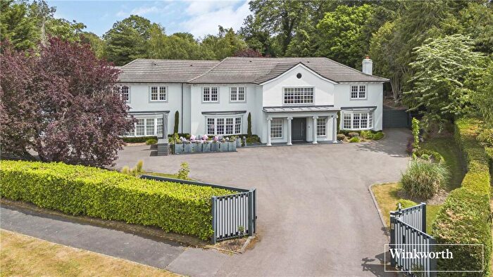 6 Bedroom Detached House For Sale In Kier Park, Ascot, Berkshire, SL5