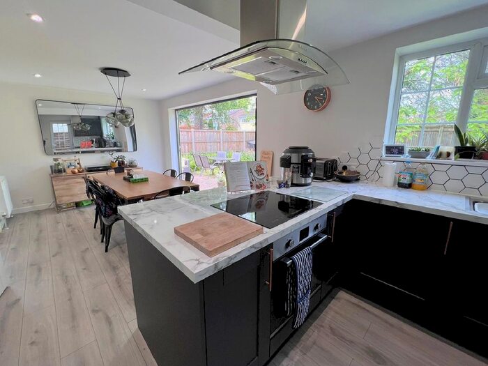 4 Bedroom Detached House To Rent In Byron Close, Fleet, GU51