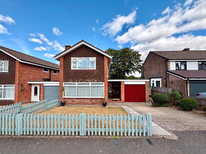 3 Bedroom Detached House For Sale In Millhead Road, Honiton, Devon, EX14