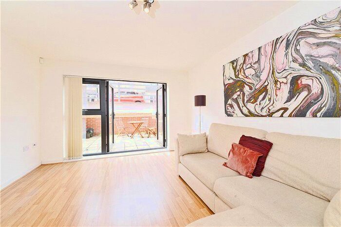 2 Bedroom Flat To Rent In St. Brides House, Ordell Road, London, E3