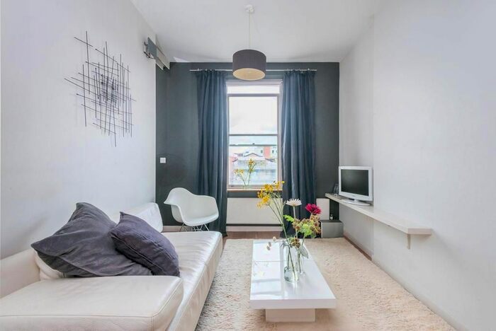 1 Bedroom Flat To Rent In Grays Inn Road, Bloomsbury, WC1X