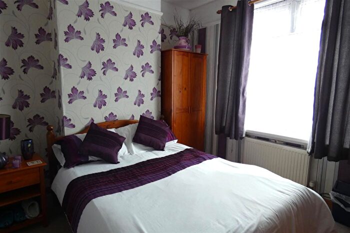 3 Bedroom Bungalow For Sale In Sunny View, Thurston Lane, Sardis, Milford Haven, SA73