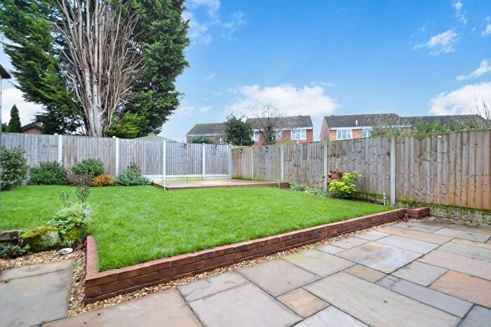 4 Bedroom Detached House For Sale In Perivale Gardens, Muxton, TF2