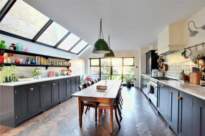 4 Bedroom Terraced House To Rent In Effingham Road, Lee, London, SE12