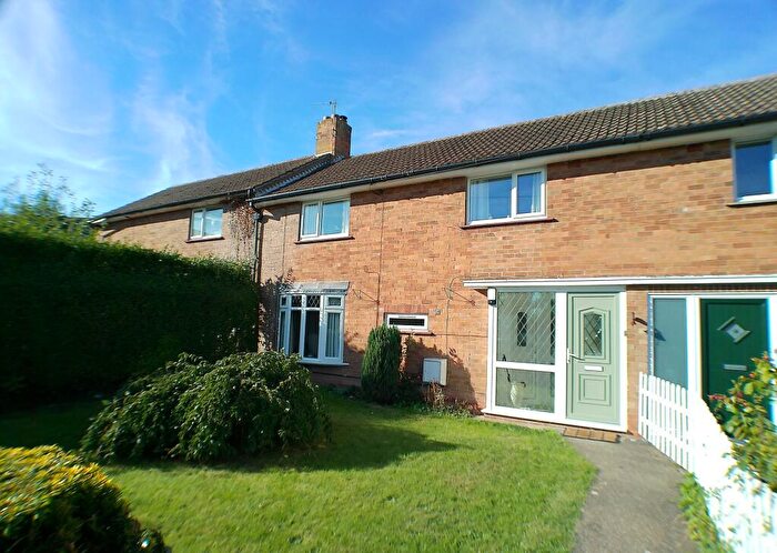 3 Bedroom Terraced House For Sale In Butler Close, Cropwell Butler, NG12