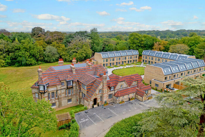 2 Bedroom Flat For Sale In Longfield, DA3