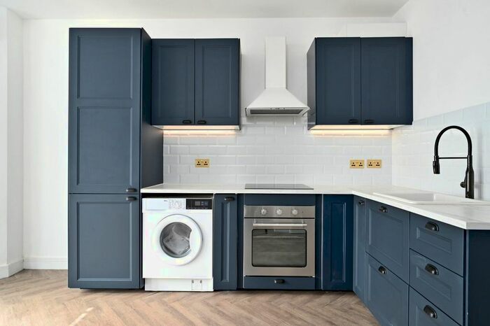 1 Bedroom Flat To Rent In Portland Road, Hove, BN3