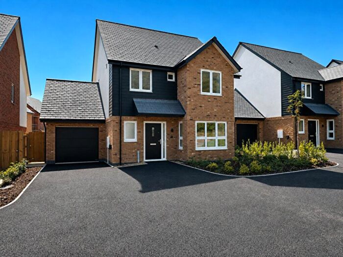 4 Bedroom Detached House For Sale In Buckleigh Road, Westward Ho, Bideford, Devon, EX39