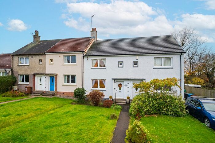 2 Bedroom Terraced House For Sale In Easterton Avenue, Busby, East Renfrewshire, G76