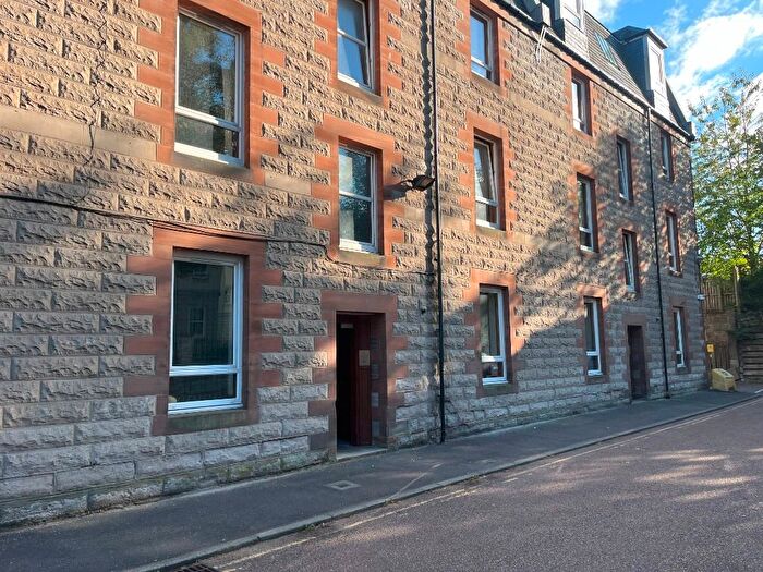 1 Bedroom Flat To Rent In South Inch Place, Perth, Perthshire, PH2