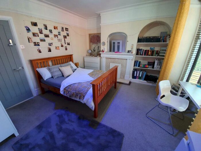 5 Bedroom Terraced House To Rent In Richmond Road | Student House | /, LN1