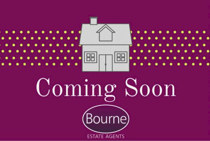 3 Bedroom Semi-Detached House To Rent In Manor Close, Alton, Hampshire, GU34