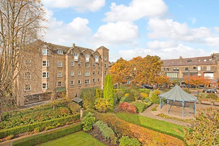 2 Bedroom Apartment For Sale In The Spa, The Grove, Ilkley, LS29