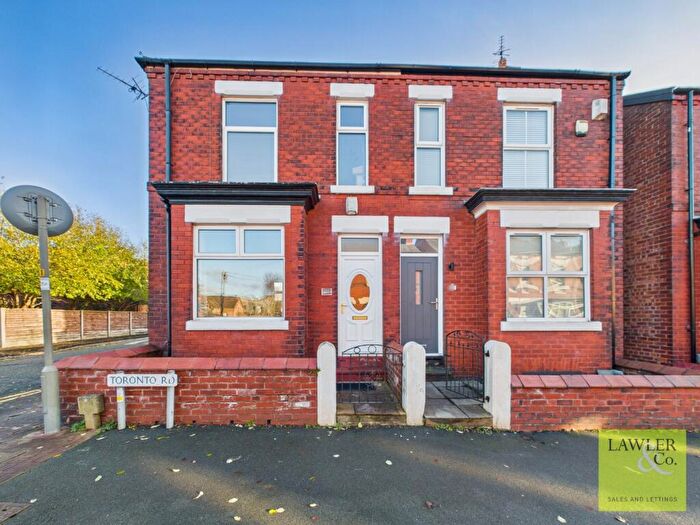 3 Bedroom Semi Detached House For Sale In Toronto Road, Stockport, Cheshire, SK2